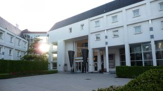 ノボテル ブルージュ セントラム