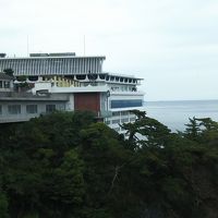 窓からニューアカオが見える