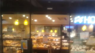 スイーツ系のパンも多いので疲れた時にはとてもいいです