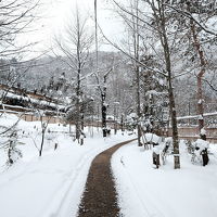 かわらの湯は宿から出て少し歩きます