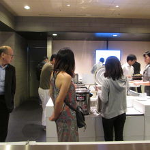 羽田空港国際線 ANAラウンジ (110番ゲート付近)