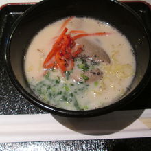 羽田空港国際線 ANAラウンジ (110番ゲート付近)