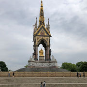 ケンジントン公園の記念物