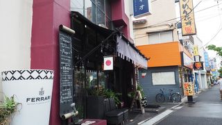 永福町の有名ピザ店