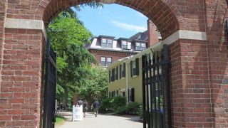 ハーバード大学は　観光地なの？