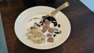 見た目よりボリューム有るスィーツ