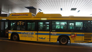 第三ターミナルから第二ターミナルは距離があるので