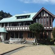 金沢街道を歩き華頂宮邸に寄りました