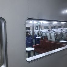 座席は結構数があります。