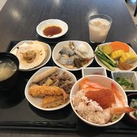 朝食は他のドーミーインと比べてもレベルが高い。さすが北海道！