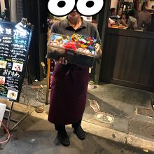 お見送りしてもらいました