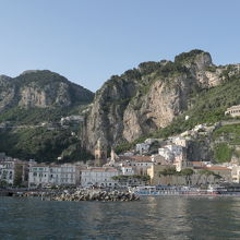 海上から見たアマルフィ