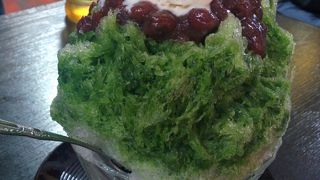 昔ながらの甘味処　岡女堂菓子司舗 