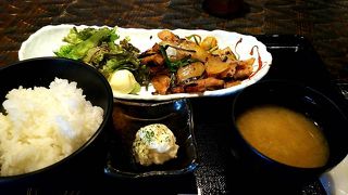 豚肉のしょうが焼き定食