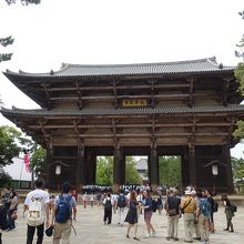 東大寺の入口の門