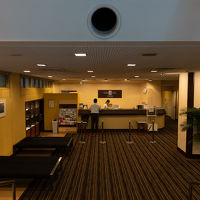 ホテルフロント及びロビー