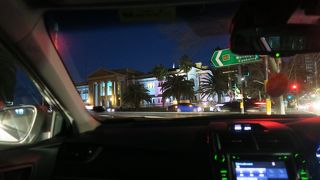 流しを拾う時は飛び跳ねてアピール？？