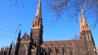 街のシンボル的教会