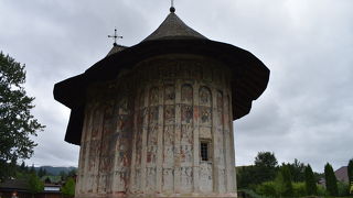 フモール修道院