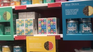 庶民的なモール