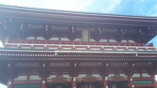 風情に欠けるアーケード