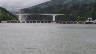 恵那峡はこのダムが造った