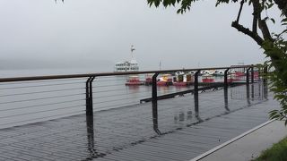 雨の日の山中湖