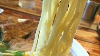 チャーシューが大きい