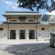 靖国神社遊就館正面