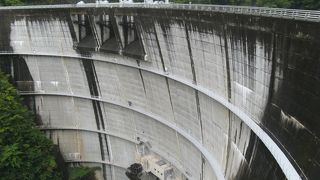 谷瀬の吊り橋のついでに“旭ダム”を見る