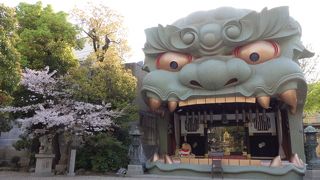 巨大獅子頭は大迫力でした