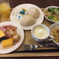 朝食バイキング