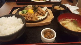 ランチ安い（この界隈では）