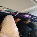 (ピーチ)機内の足元はギリギリ感があります