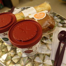 持ち帰りしてもたべれます。