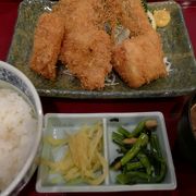 伊東名物のうずわが食べられます