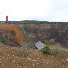 大銅山の鉱石発掘跡