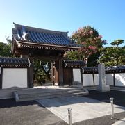 粕壁宿内の大きなな寺院