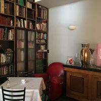 ライブラリー。