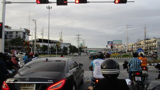 バイク タクシー