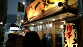 美味しい博多ラーメンはこちら一双で