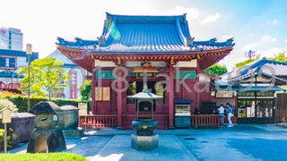 影向堂に比べると大分参拝者が少ないように感じました。