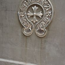 CHROME HEARTSホノルル前です。