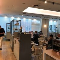 朝食を食べるレストランです。