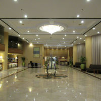 ロビーはなかなかの広さがあります