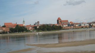 遠くから見たのみの中世都市トルン（世界遺産）