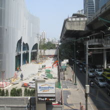 プルンチット駅 (BTS)