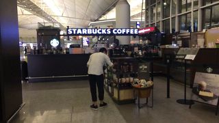 夜中でもあいていました。