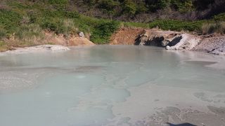 石灰でできた地形が面白い