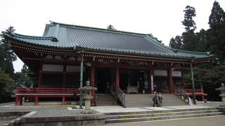 重要文化財のお堂。